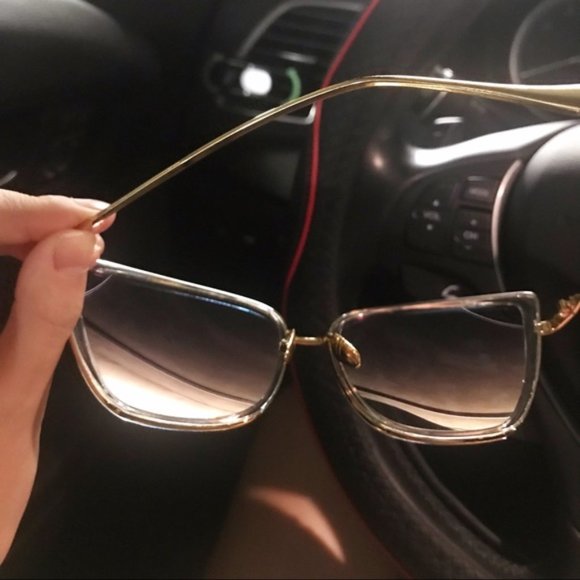 ✨UV Clear Frame Pink Mirror Cat Eye Sunglasses